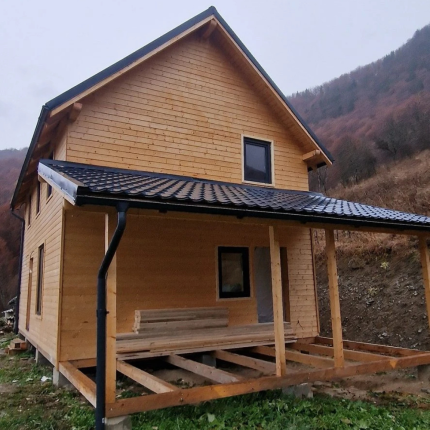 cabana din lemn