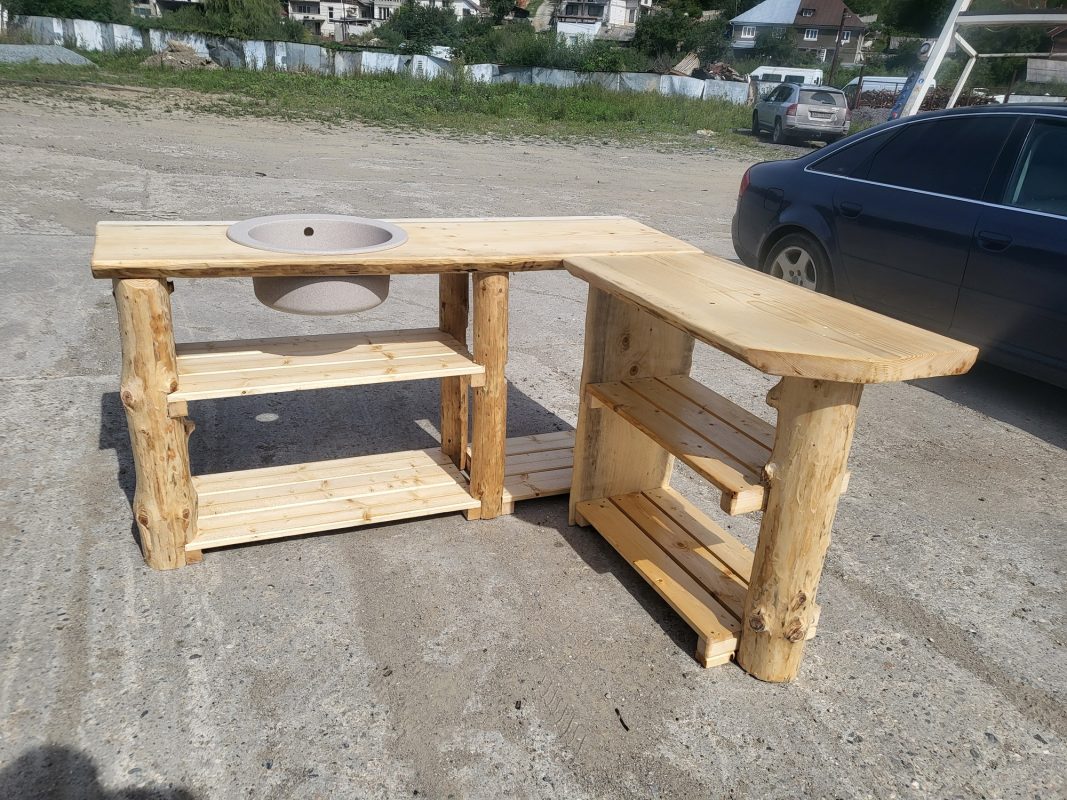 mobilier din lemn